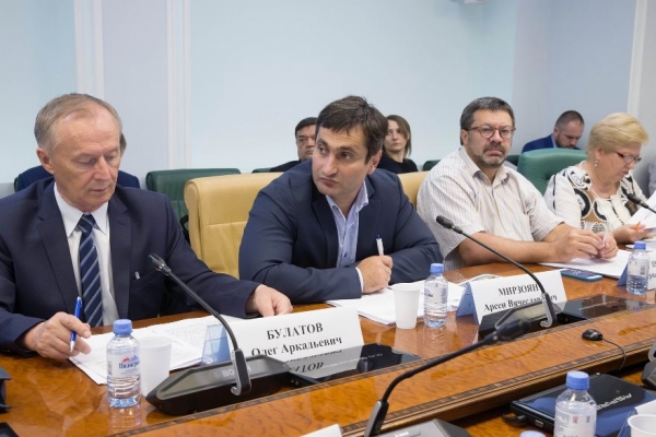 
			Развитие рыболовства во внутренних водоемах обсудили на &laquo;круглом столе&raquo; в Совете Федерации		