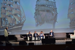 
			Накануне кругосветной экспедиции учебных парусников Росрыболовства в Москве состоялся показ документального проекта &laquo;Паруса мира&raquo;		