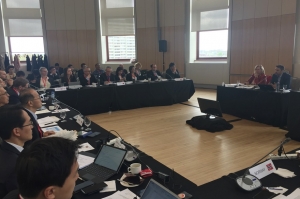 
			В Канаде продолжилось обсуждение реализации соглашения о предотвращении неконтролируемого промысла в открытой части Арктики		