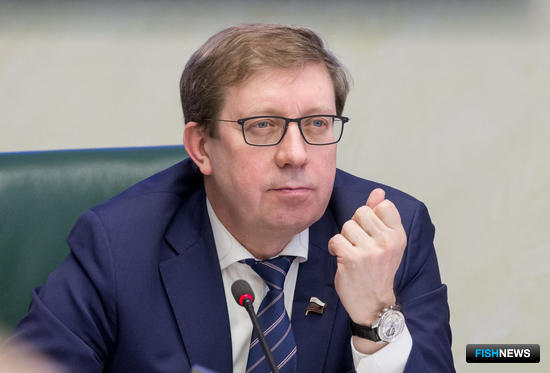 Сенаторы ищут доступную рыбу