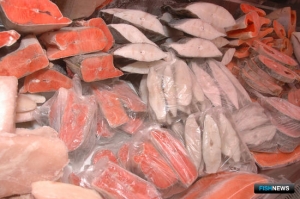 Рыбы за рубеж продали меньше, да дороже