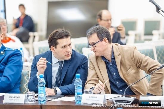 Большие «рыбные» слушания прошли на Сахалине Большие «рыбные» слушания прошли на Сахалине