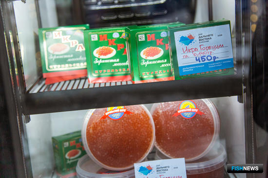 Дальневосточная рыба идет нарасхват на Новом Арбате