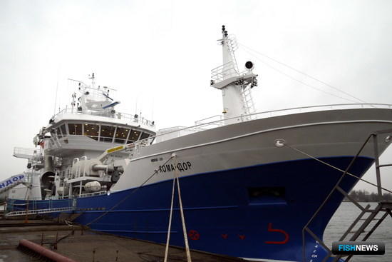 Камчатские рыбаки получили второе судно по программе инвестквот Камчатские рыбаки получили второе судно по программе инвестквот