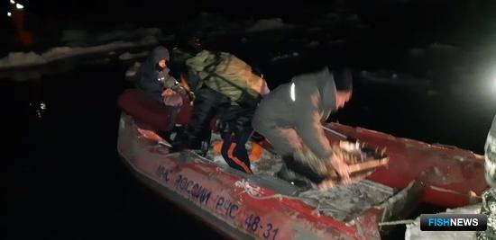 Спасение рыболовов в заливе Мордвинова стало регулярным Спасение рыболовов в заливе Мордвинова стало регулярным