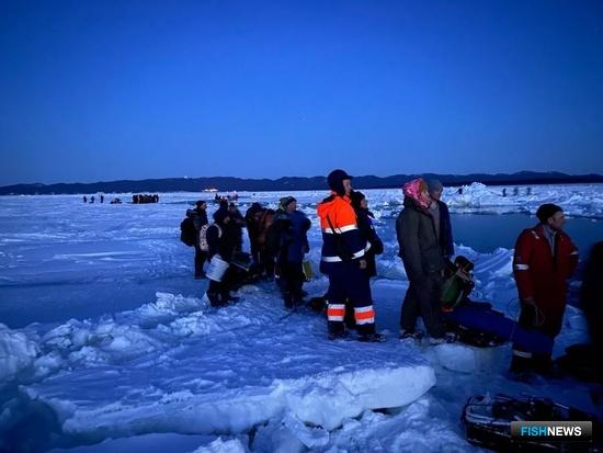Спасение рыболовов в заливе Мордвинова стало регулярным Спасение рыболовов в заливе Мордвинова стало регулярным