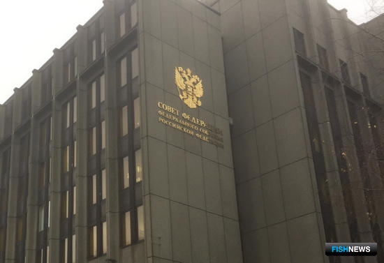 Сенаторы порекомендовали поддержать судостроение на Дальнем Востоке Сенаторы порекомендовали поддержать судостроение на Дальнем Востоке