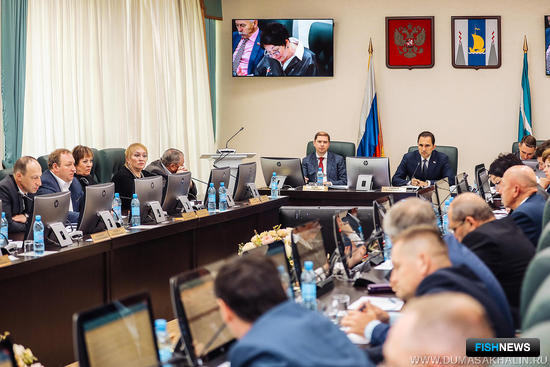 Сахалинские депутаты предложили новый инструмент против браконьерства Сахалинские депутаты предложили новый инструмент против браконьерства