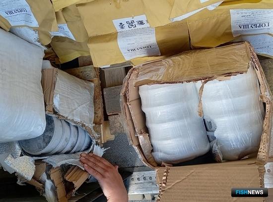 Черная икра «затесалась в компанию» к легальному лососю Черная икра «затесалась в компанию» к легальному лососю