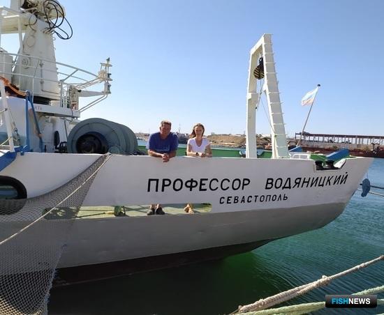 ВНИРО и РАН совместно исследуют глубины Черного моря ВНИРО и РАН совместно исследуют глубины Черного моря