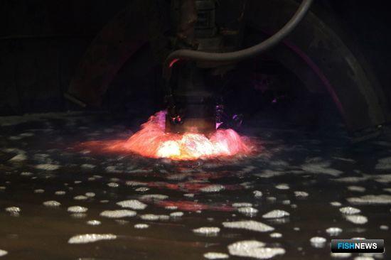 Судостроители готовят металл для шестого супертраулера РРПК