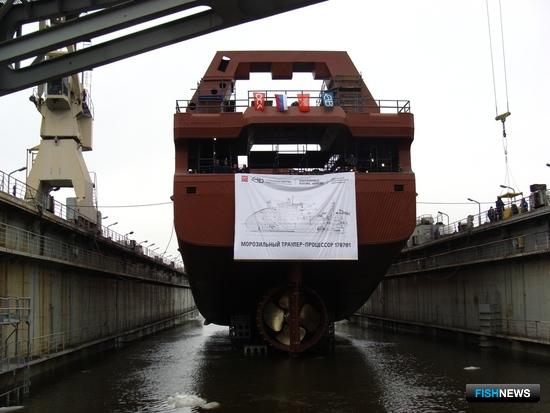 Второй траулер для &laquo;Норебо&raquo; встал на воду