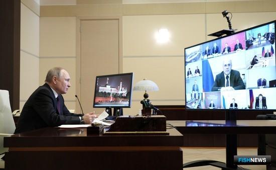 Владимир Путин поручил стимулировать инвестиции Владимир Путин поручил стимулировать инвестиции