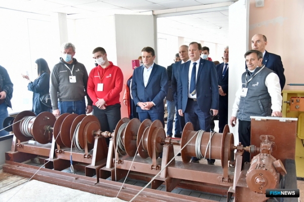 Будущие тралмастера состязаются во Владивостоке