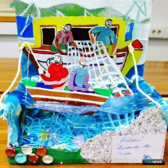 Труд рыбаков Заполярья запечатлели в рисунках и поделках