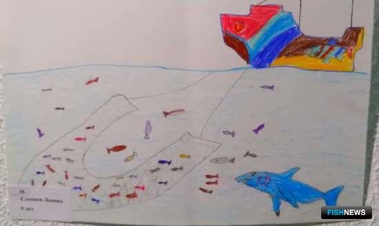 Труд рыбаков Заполярья запечатлели в рисунках и поделках