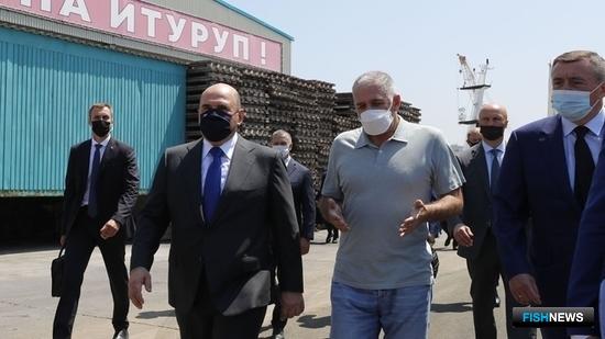 Премьер поручил подумать над преференциями бизнесу на Курилах Премьер поручил подумать над преференциями бизнесу на Курилах