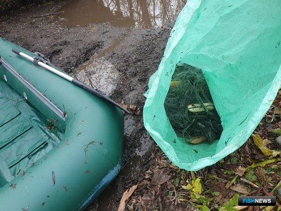 Камчатские браконьеры снаряжения не жалеют Камчатские браконьеры снаряжения не жалеют