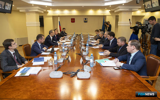 Планы по береговой переработке представили вице-премьеру