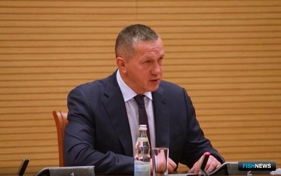 Юрий Трутнев поручил снизить давление контроля на бизнес