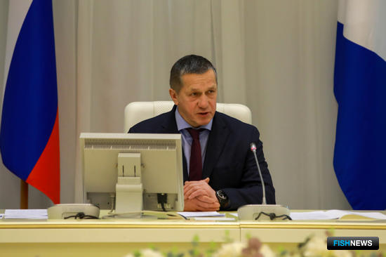 Юрий Трутнев поддержал идею подумать над предельным возрастом судов