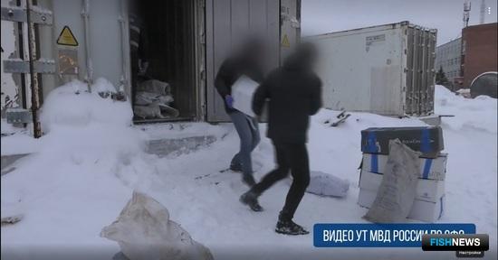 Жительницы Новосибирска погорели на осетровой икре