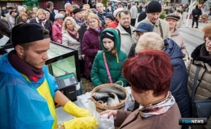 Для борьбы с перекупкой ретейл может ограничить продажу товаров в одни руки