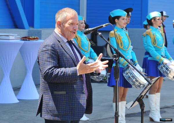 Мощности Владморрыбпорта пополнились новым холодильником