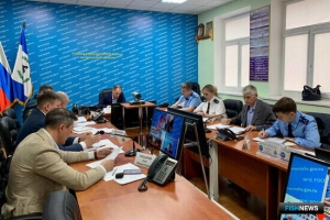 В районе нефтеразлива на Лене сняли режим ЧС