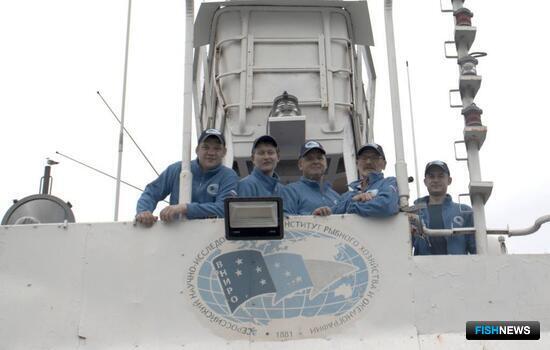 Ученые проведают китов и тюленей Охотского моря Ученые проведают китов и тюленей Охотского моря