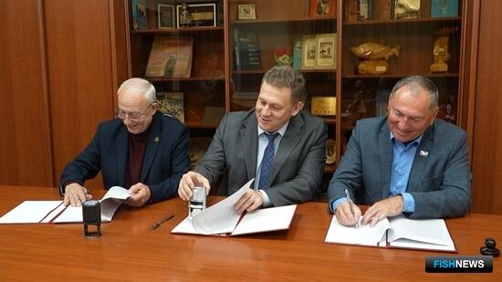 Рыбацкий труд на Камчатке будет регулироваться по единым принципам Рыбацкий труд на Камчатке будет регулироваться по единым принципам