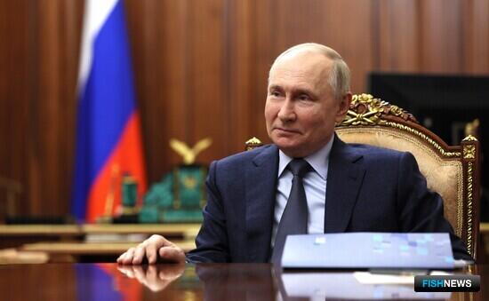 Глава ВТБ рассказал президенту, как идет погружение в судостроение