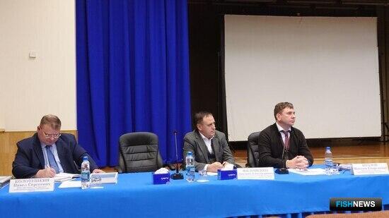 Рыбаки Сахалинской области обсудили проблемы и задачи Рыбаки Сахалинской области обсудили проблемы и задачи