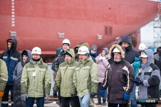 В Находке сошел со стапелей шестой краболов для «Антея» В Находке сошел со стапелей шестой краболов для «Антея»