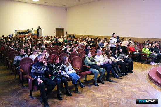 Будущие студенты знакомятся с вузами Росрыболовства