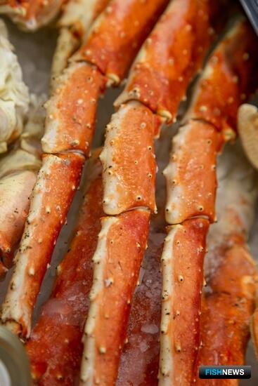 Посетителям нового рыбного рынка в Москве полюбился краб Посетителям нового рыбного рынка в Москве полюбился краб