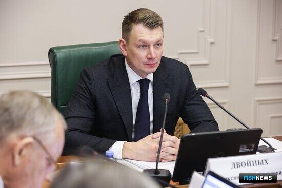 В Совфеде озаботились ценами на топливо для рыбаков