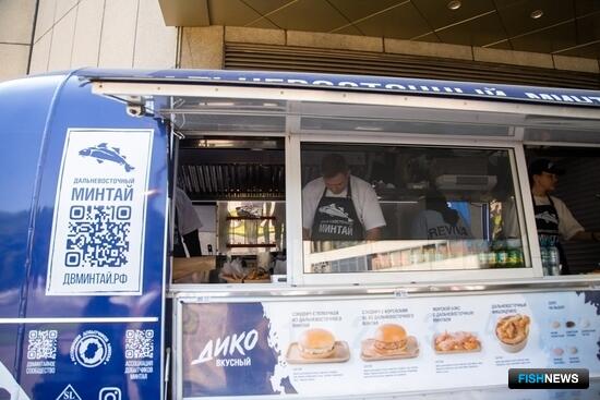 Минтай показал себя на Неделе российского ритейла